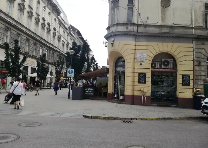 Lejlighed Design Near Keleti Railway Station Budapest